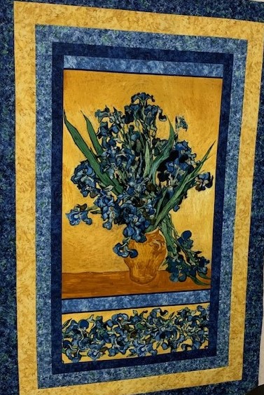 Iris quilt by 702 Quilting